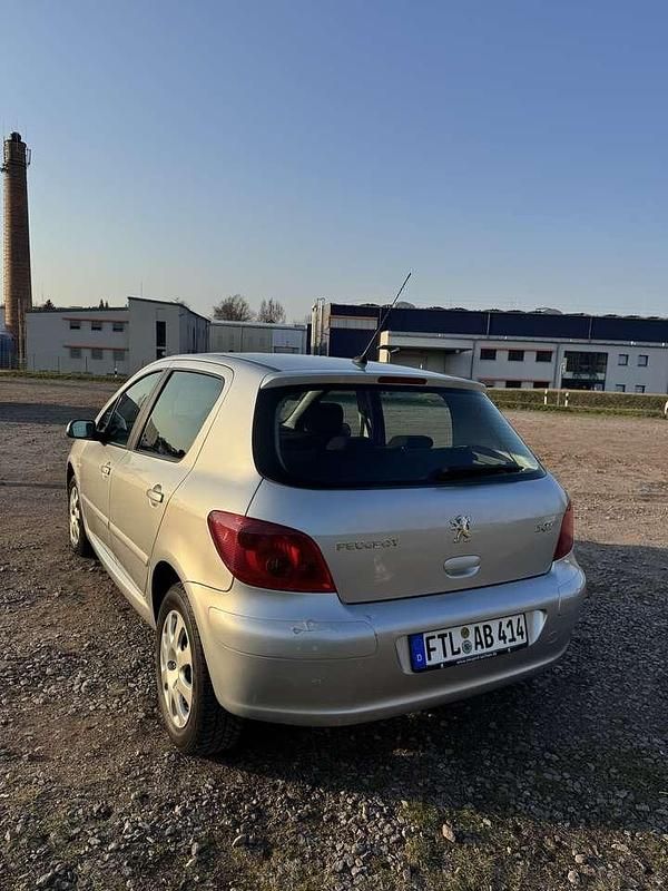 Gebraucht Peugeot 307 109 PS (80 kW) 2005 Silber Kombi