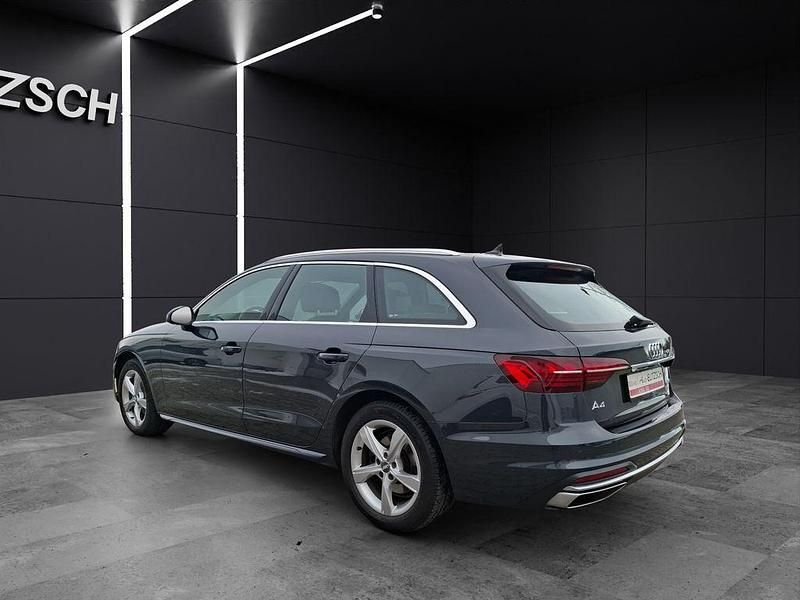 Gebraucht Audi A4 Advanced 150 PS (110 kW) 2021 Manhattangrau metallic Kombi