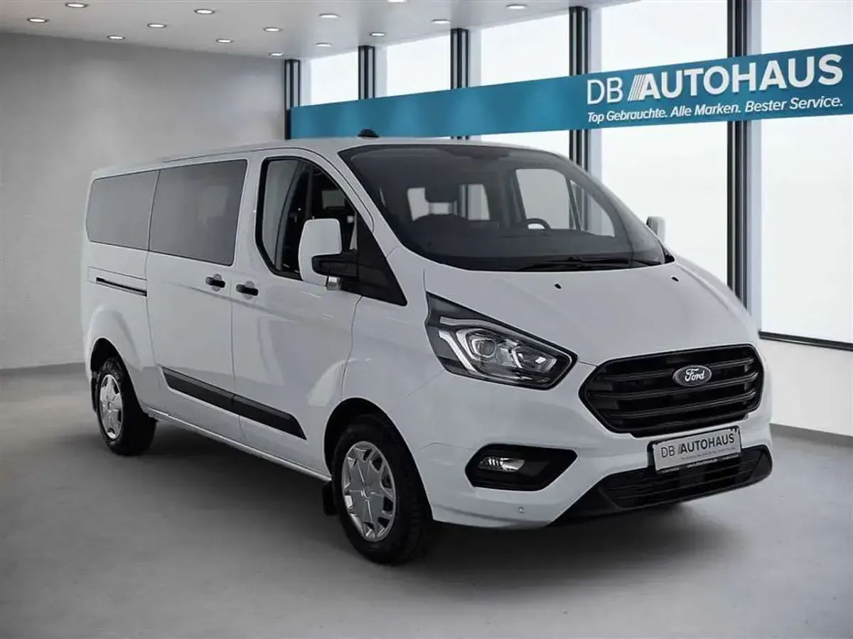 Gebraucht Ford Transit Custom Trend 105 PS (77 kW) 2022 Weiß Kombi