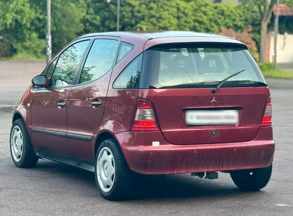 Gebraucht Mercedes A140 Elegance 82 PS (60 kW) 1999 Rot Kleinwagen