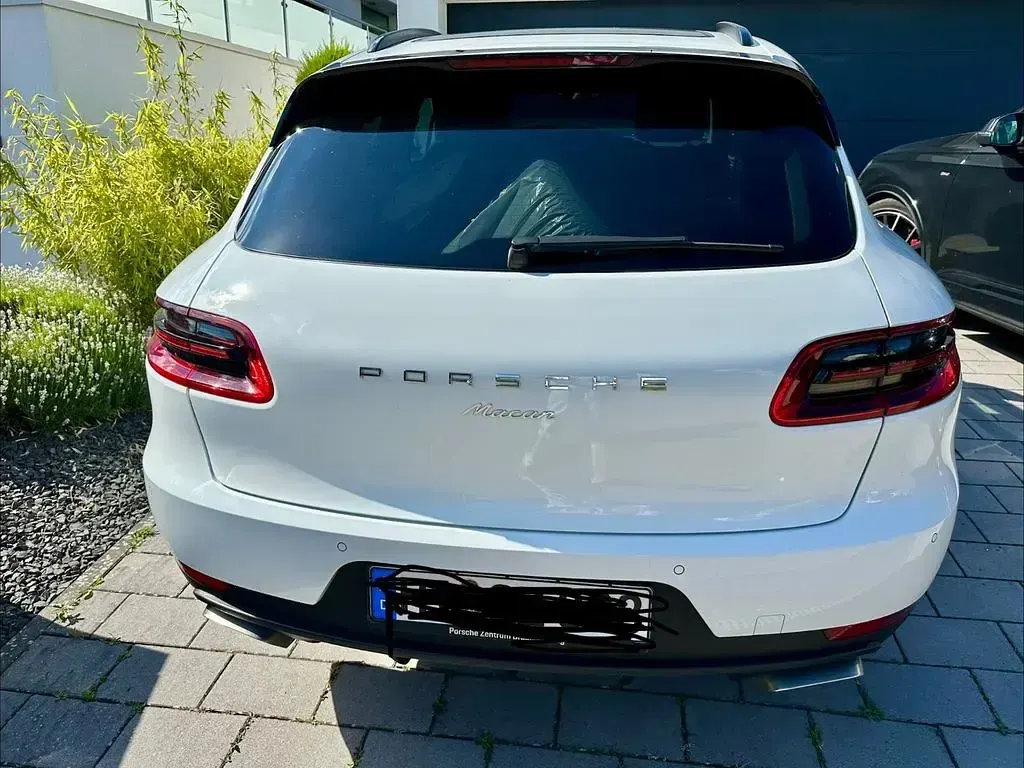 Gebraucht Porsche Macan 252 PS (185 kW) 2018 Weiß SUV