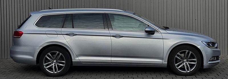 Gebraucht VW Passat Comfortline 150 PS (110 kW) 2015 Silber Kombi