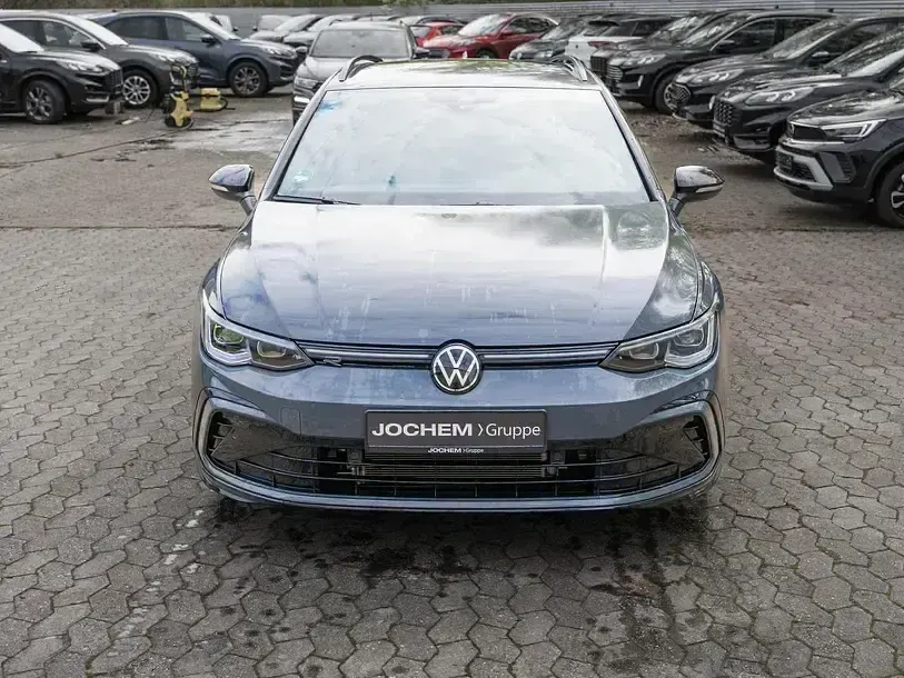 Gebraucht VW Golf VIII Style 131 PS (96 kW) 2024 Grau Kombi