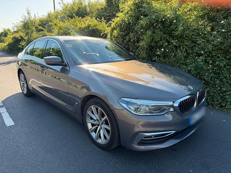 Gebraucht BMW 540 320 PS (235 kW) 2018 Braun Limousine