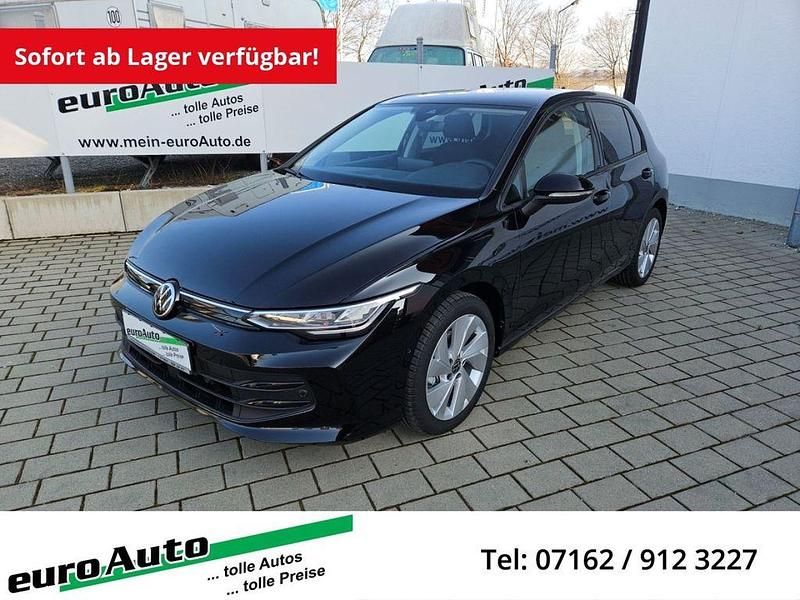 Schwarz Neu 2025 VW Golf VIII Life Limousine | 26.380 € (Guter Preis) - Bild 1/4