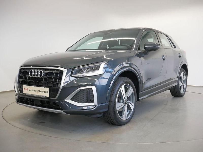 Gebraucht Audi Q2 Advanced 116 PS (85 kW) 2023 Manhattangrau metallic SUV