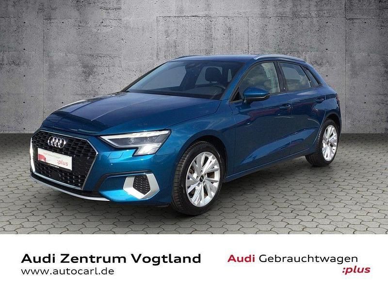 Blau Gebraucht 2023 Audi A3 Sportback Advanced Plus Limousine | 24.580 € (Fairer Preis) - Bild 1/4