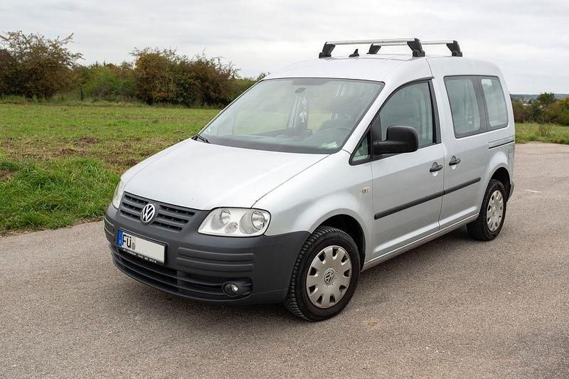 Silber Gebraucht 2009 VW Caddy Life Van / Kleinbus | 2.600 € (Fairer Preis) - Bild 1/4