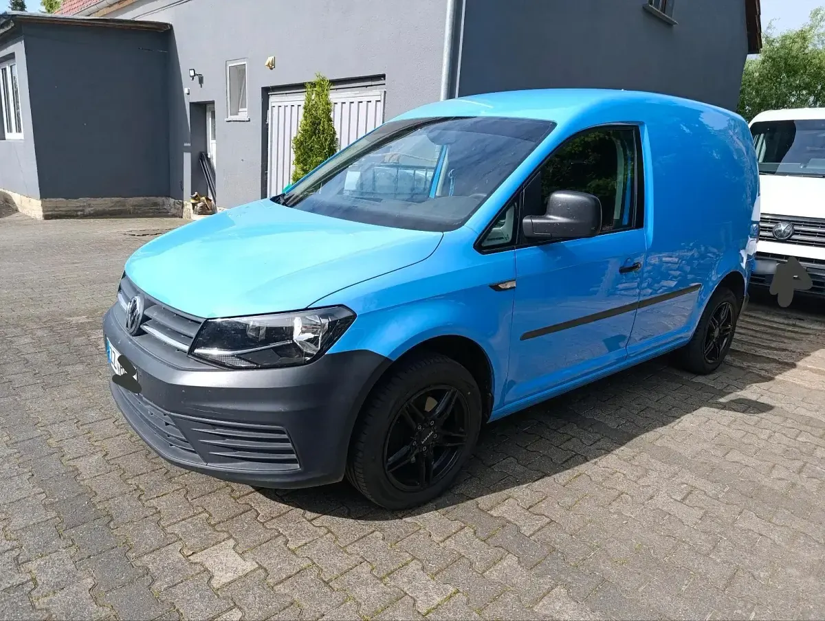 Gebraucht VW Caddy 102 PS (75 kW) 2016 Blau Van / Kleinbus