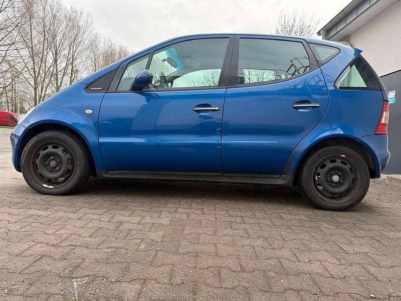 Gebraucht Mercedes A160 Elegance 102 PS (75 kW) 2000 Blau Kleinwagen