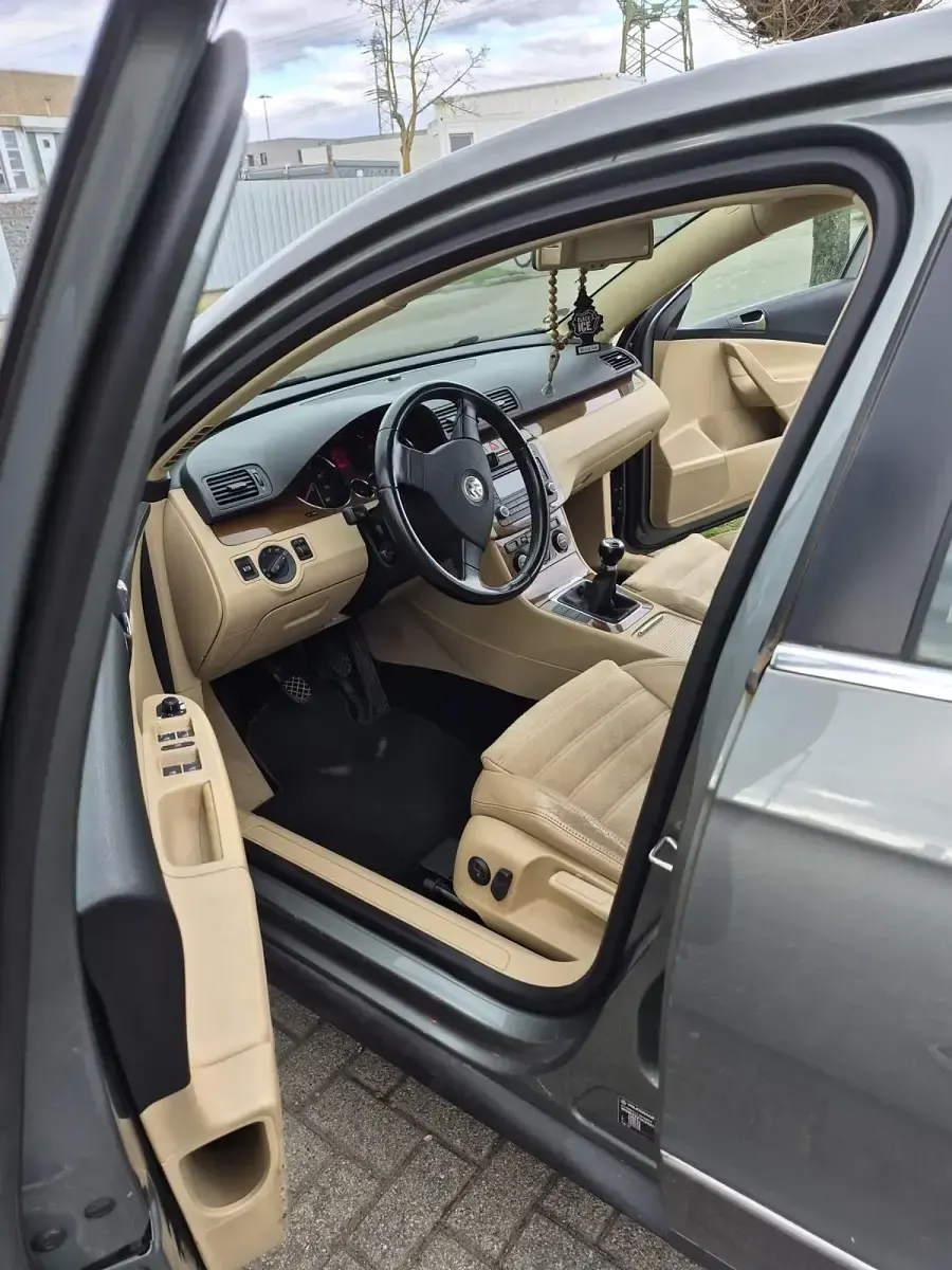 Gebraucht VW Passat 115 PS (84 kW) 2005 Grün Limousine