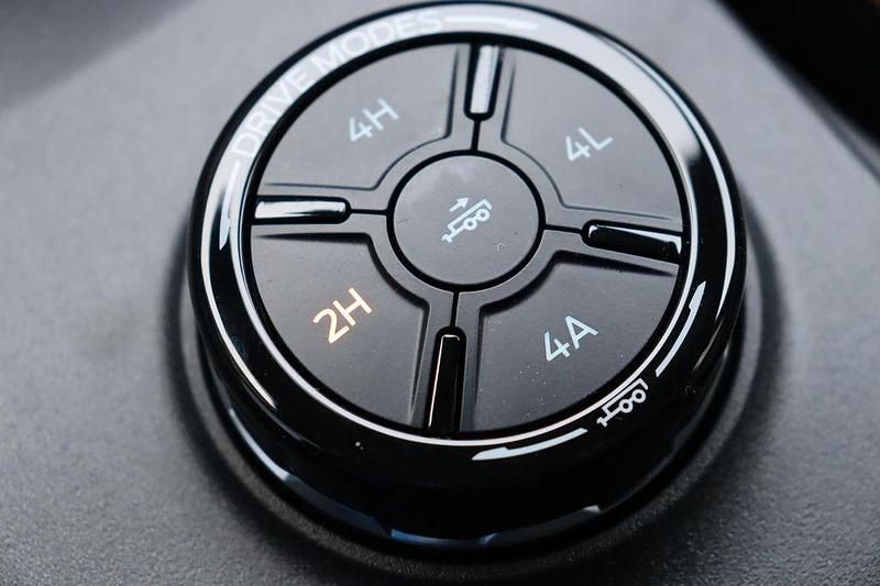 Neu Ford Ranger Wildtrack 281 PS (206 kW) 2026 Blau Pickup