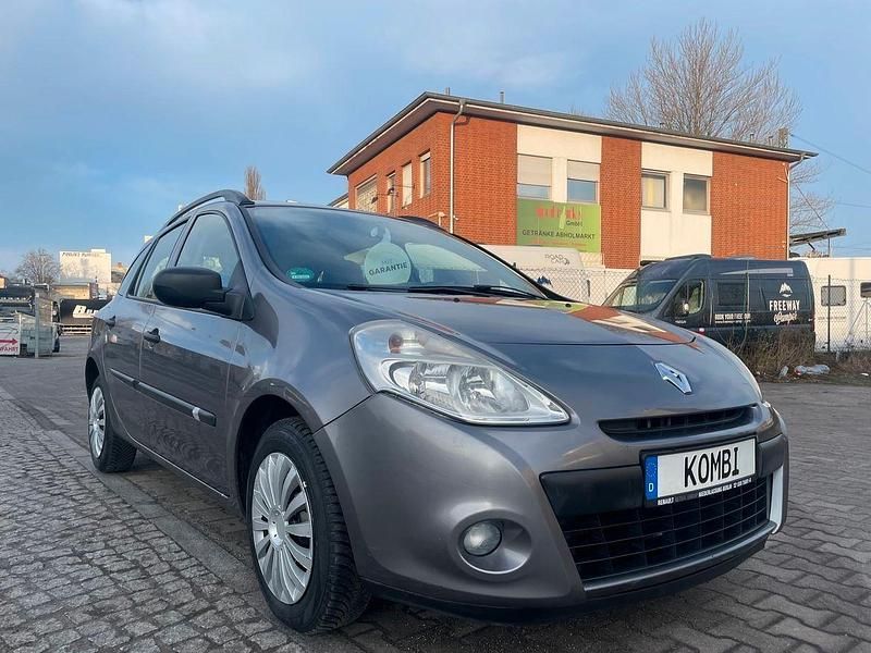 Grau Gebraucht 2009 Renault Clio GrandTour Expression Kombi | 3.890 € (Fairer Preis) - Bild 1/4