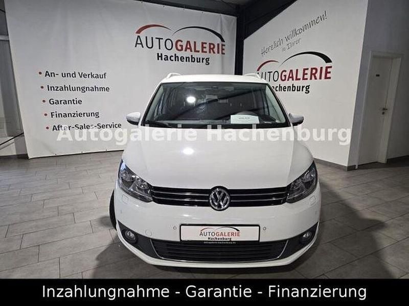 Gebraucht VW Touran Cup 135 PS (99 kW) 2015 Pure white Van / Kleinbus