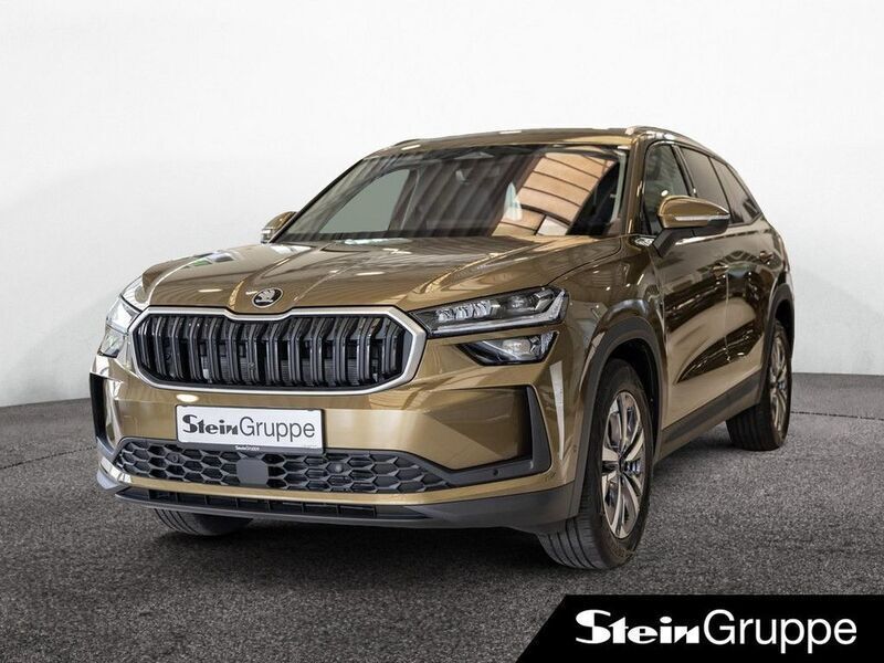 Andere farbe Gebraucht 2024 Skoda Kodiaq Selection SUV | 49.979 € (Etwas zu teuer) - Bild 1/4