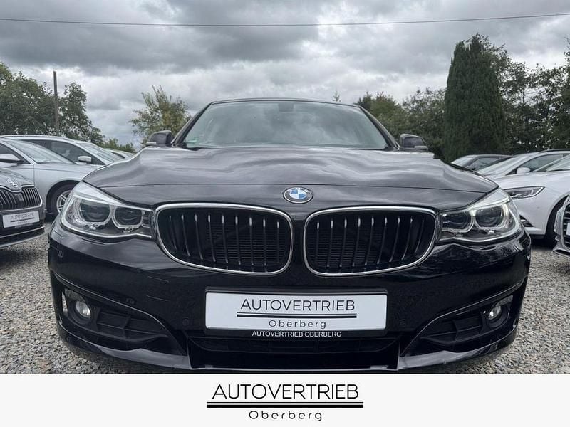 Schwarz Gebraucht 2015 BMW 320 Gran Turismo Sport Line Limousine | 8.990 € (Guter Preis) - Bild 1/4