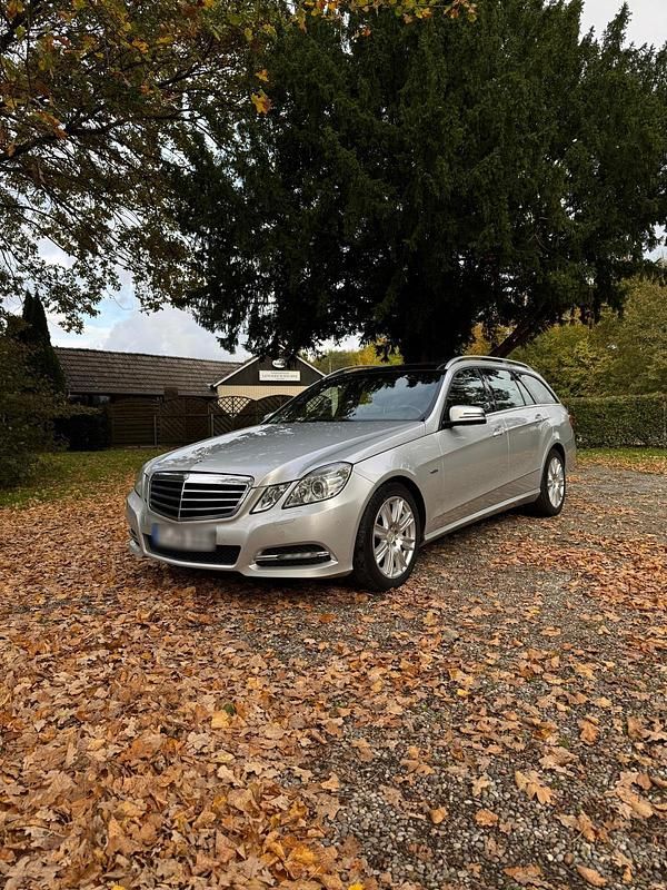 Usata Mercedes E250 204 CV (150 kW) 2011 Argento Station wagon