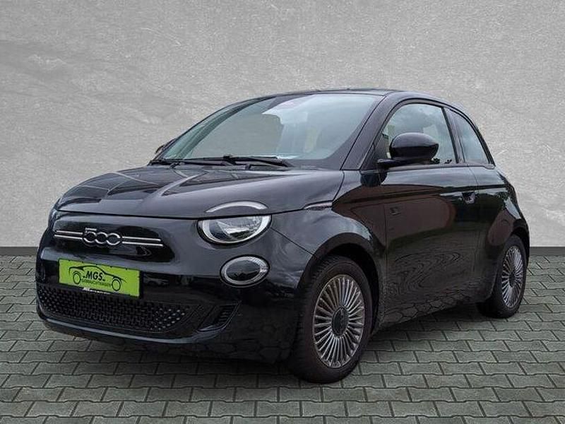 Gebraucht Fiat 500e Icon 86 kW (118 PS) 2022 Onyx schwarz Kleinwagen