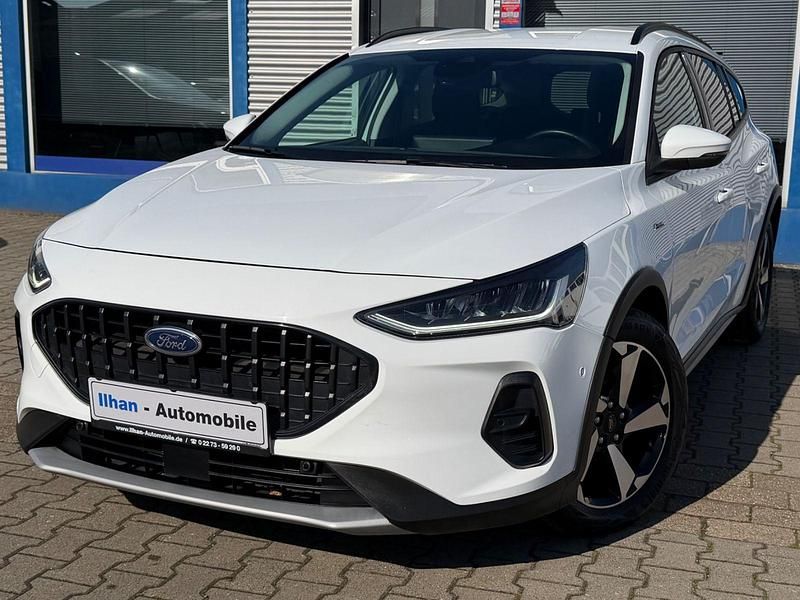 Gebraucht Ford Focus Active 120 PS (88 kW) 2022 Weiß Kombi