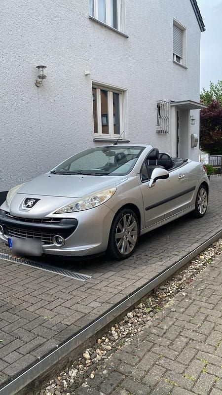 Silber Gebraucht 2007 Peugeot 207 CC Cabrio | 3.450 € (Guter Preis) - Bild 1/2