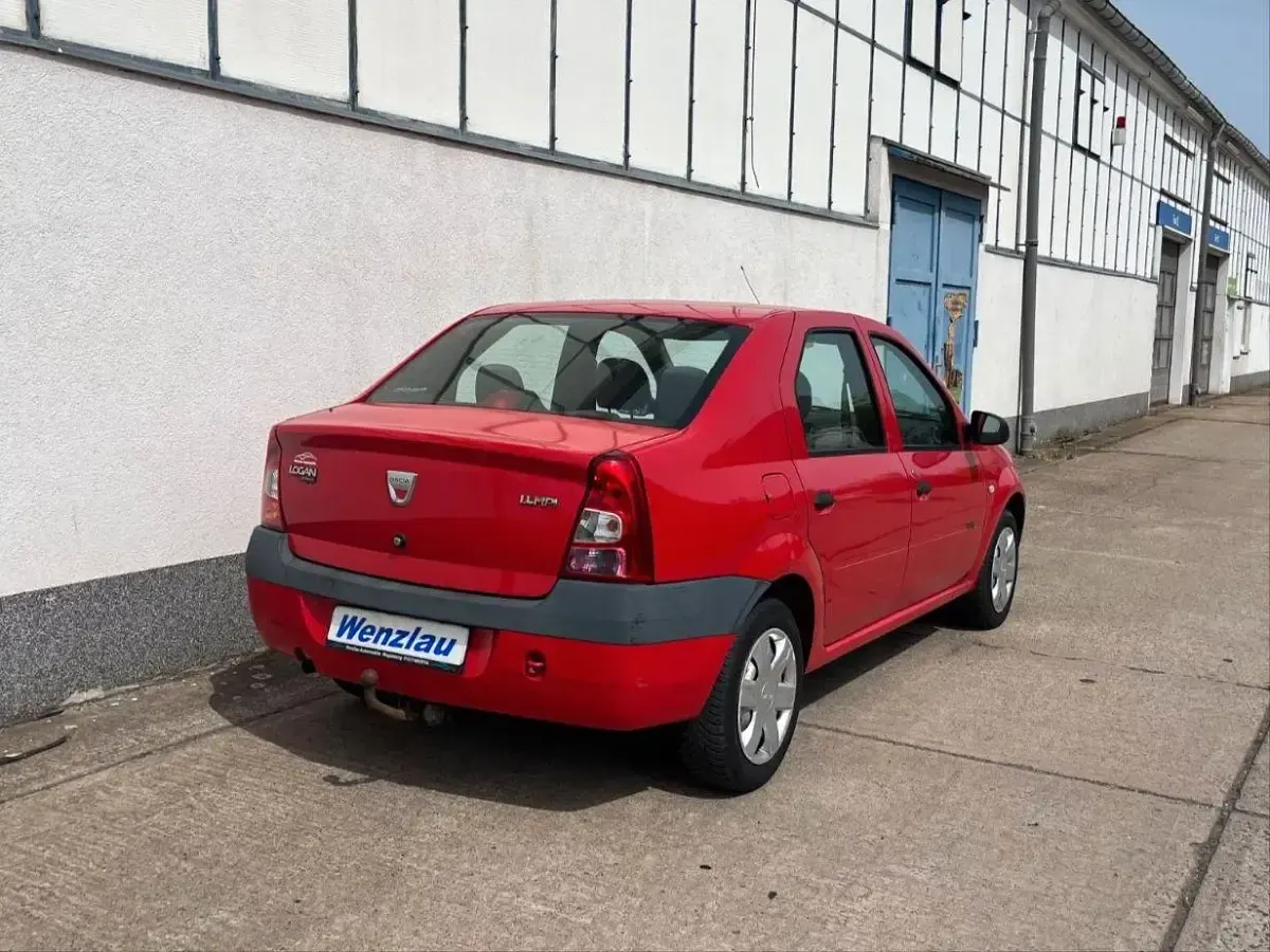 Gebraucht Dacia Logan Ambiance 75 PS (55 kW) 2009 Rot Limousine