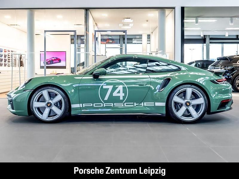 Neu Porsche 911 Turbo 650 PS (478 kW) 2025 Gruen Coupé