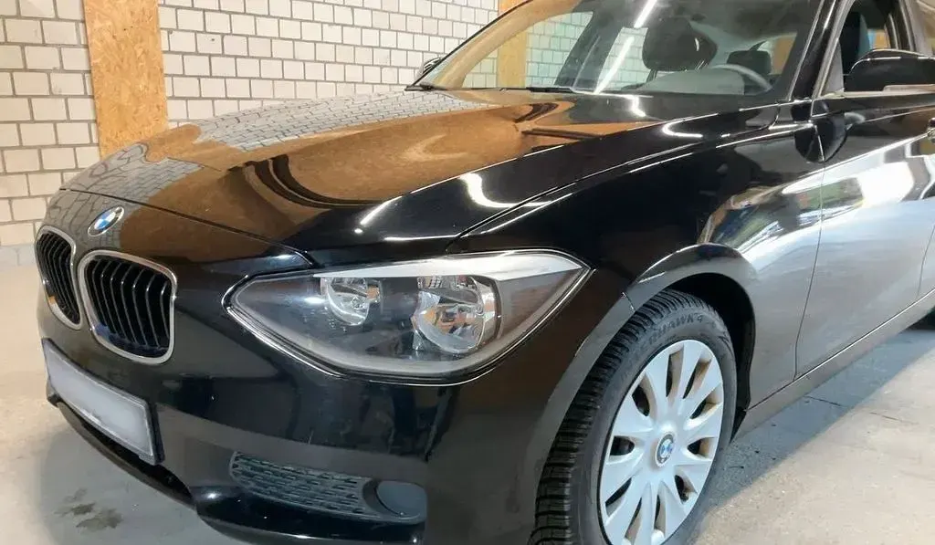 Gebraucht BMW 116 136 PS (100 kW) 2012 Schwarz Kleinwagen