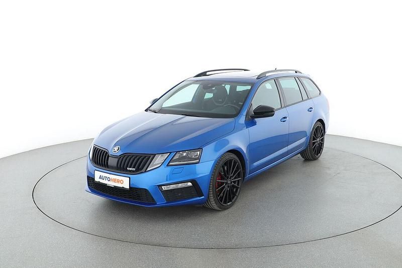 Blau Gebraucht 2018 Skoda Octavia RS Kombi | 23.590 € (Teuer) - Bild 1/3