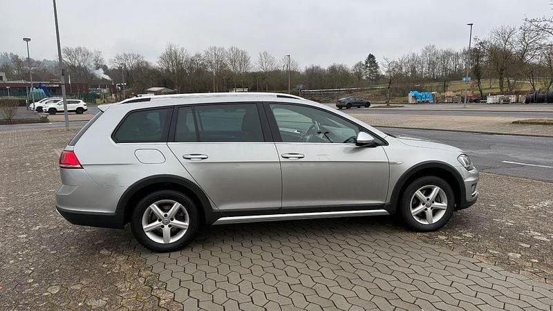 Gebraucht VW Golf Alltrack 150 PS (110 kW) 2015 Silber Kombi