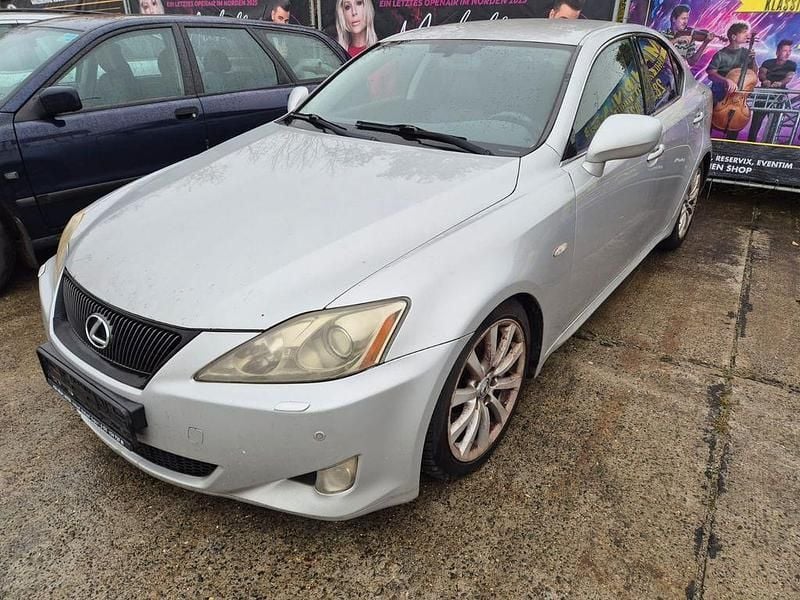 Gebraucht Lexus IS220 177 PS (130 kW) 2006 Silber Limousine