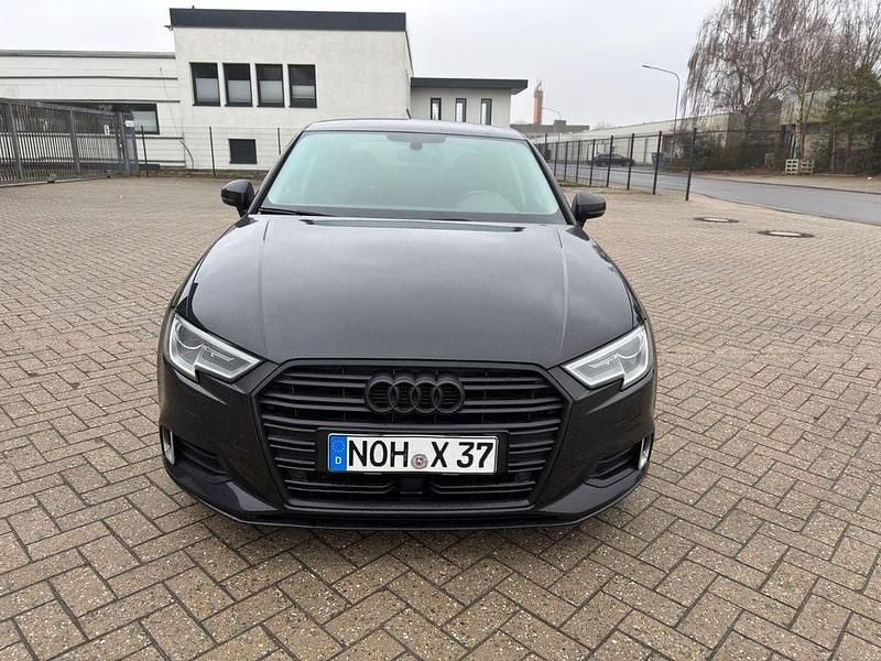 Gebraucht Audi A3 Sport 150 PS (110 kW) 2017 Schwarz Limousine