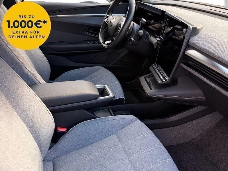Second-hand Renault Megane E-Tech Evolution 160 kW (218 CP) 2022 Alb Berlinǎ