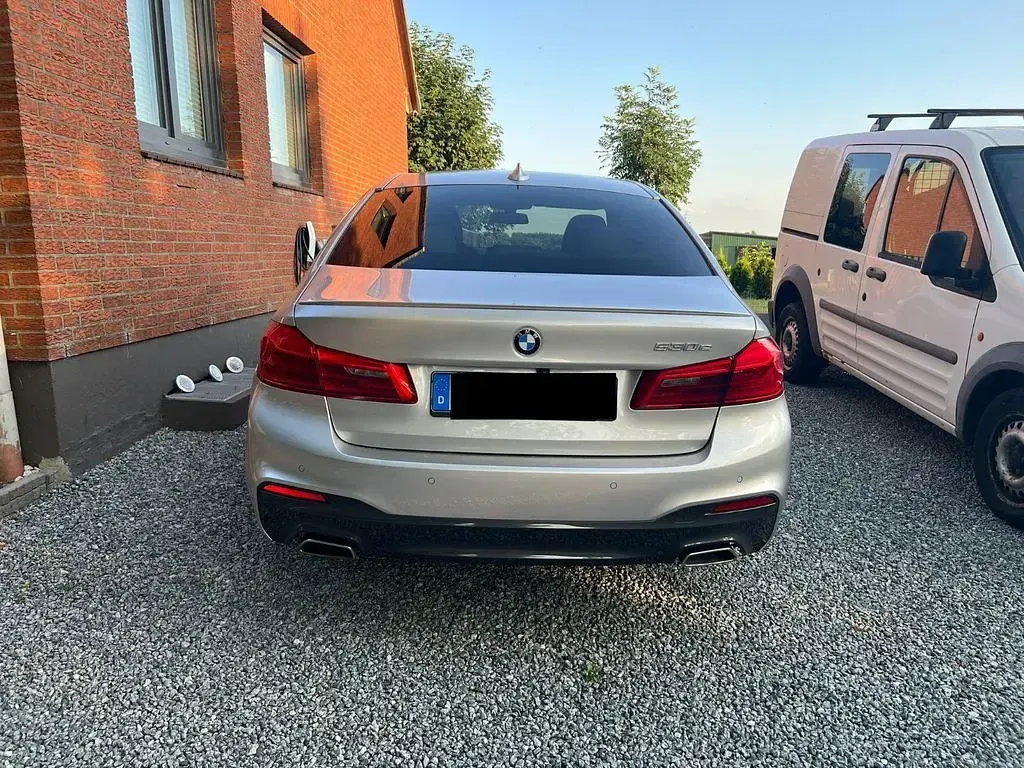 Gebraucht BMW 530e iPerformance 252 PS (185 kW) 2019 Silber Limousine