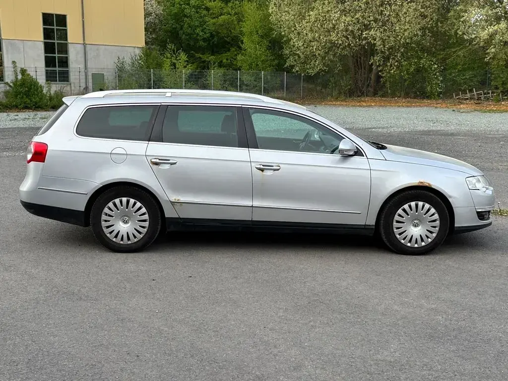 Gebraucht VW Passat Comfortline 140 PS (102 kW) 2008 Reflexsilber Kombi