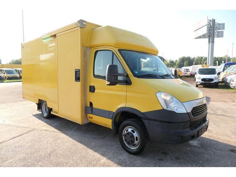 Gelb Gebraucht 2013 Iveco Daily Van | 10.948 € (Superpreis) - Bild 1/4