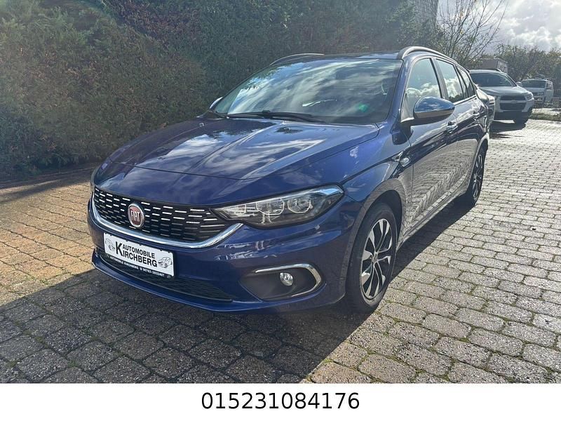 Gebraucht Fiat Tipo Mirror 120 PS (88 kW) 2019 Blau Kombi