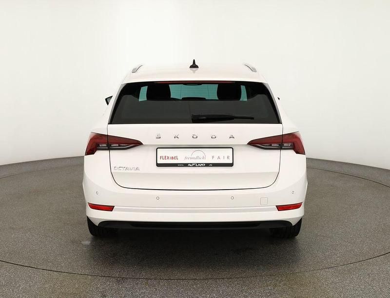 Second-hand Skoda Octavia 150 CP (110 kW) 2020 Alb Break