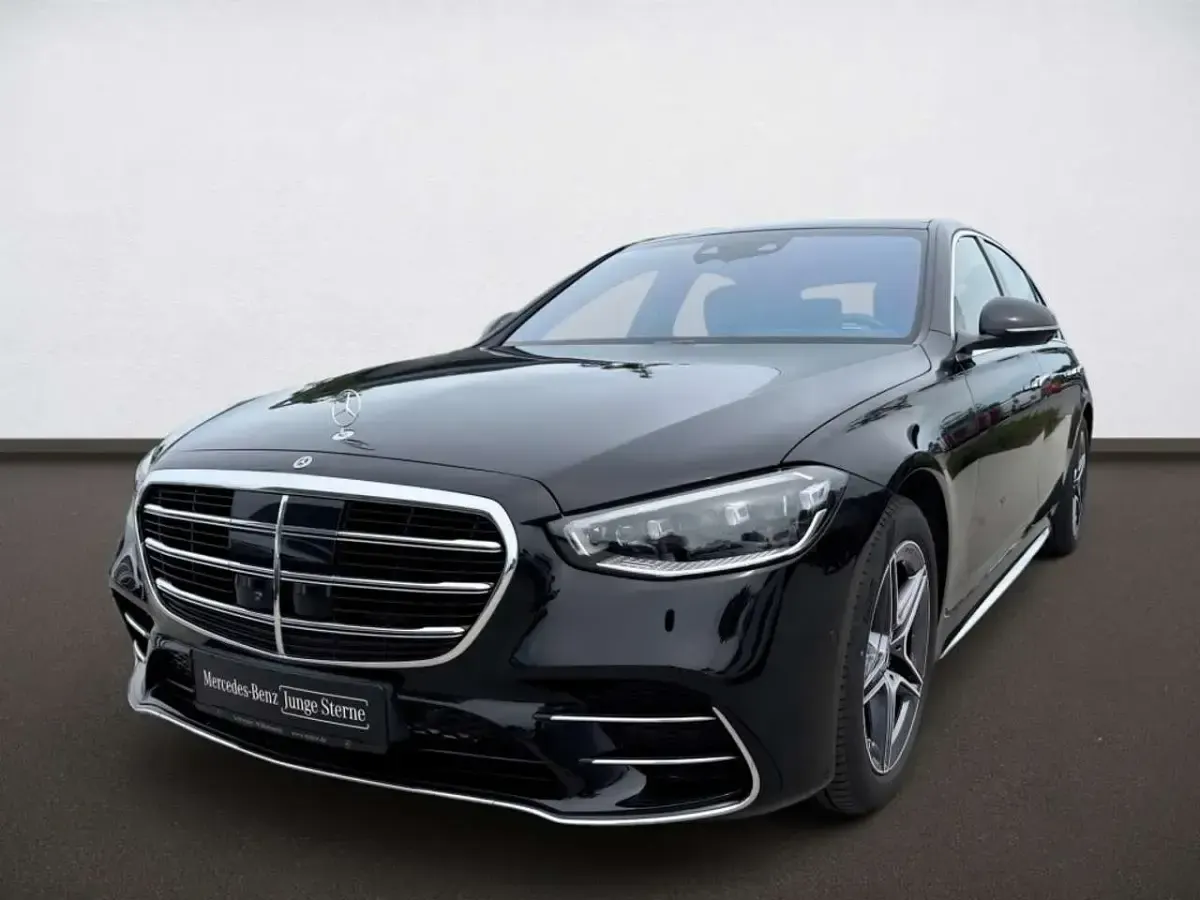 Gebraucht Mercedes S350 AMG 313 PS (230 kW) 2025 Metalliclack obsidianschwarz Limousine