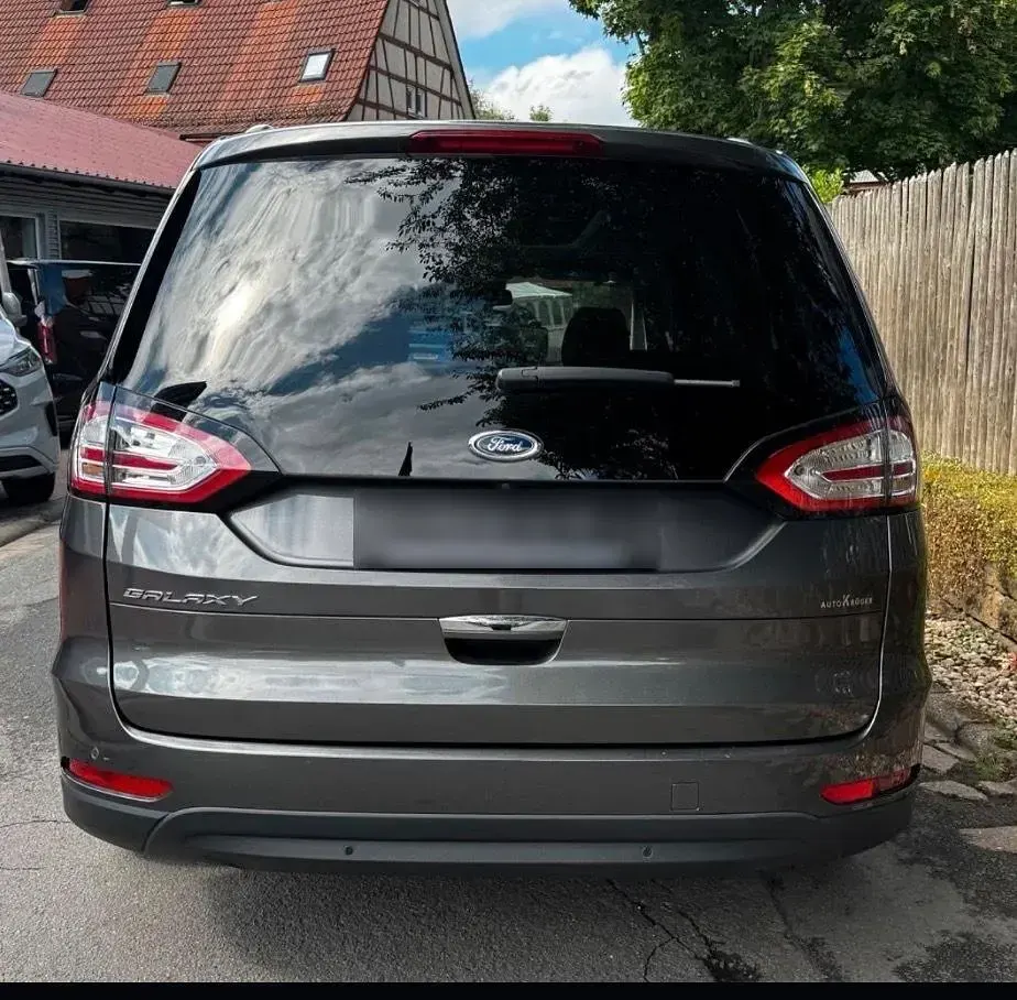 Gebraucht Ford Galaxy Titanium 241 PS (177 kW) 2019 Grau Van / Kleinbus
