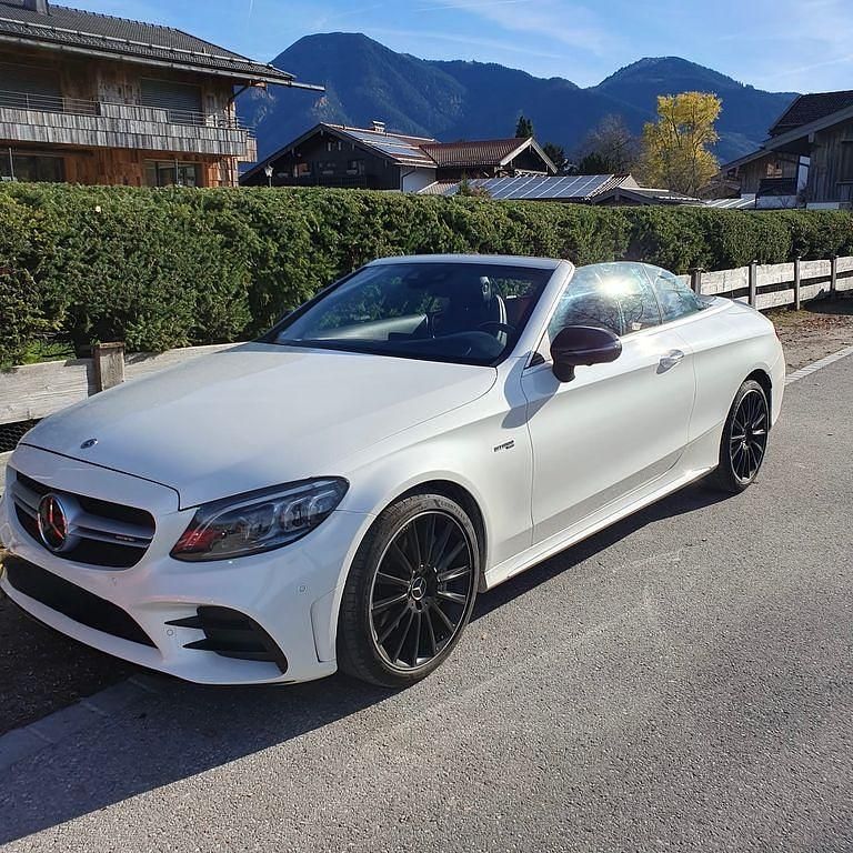Weiß Gebraucht 2018 Mercedes C43 AMG AMG Cabrio | 46.900 € (Etwas zu teuer) - Bild 1/4