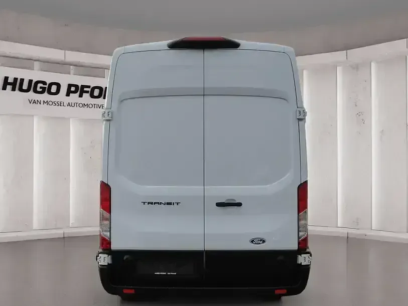 Gebraucht Ford Transit Trend 131 PS (96 kW) 2025 Frozen white Van