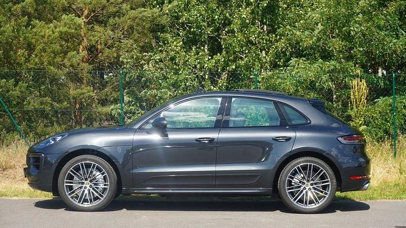 Gebraucht Porsche Macan Turbo 441 PS (324 kW) 2020 Grau SUV