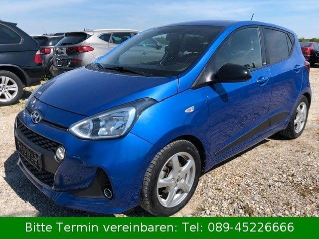Blau Gebraucht 2018 Hyundai i10 Passion Kleinwagen | 7.990 € (Fairer Preis) - Bild 1/4