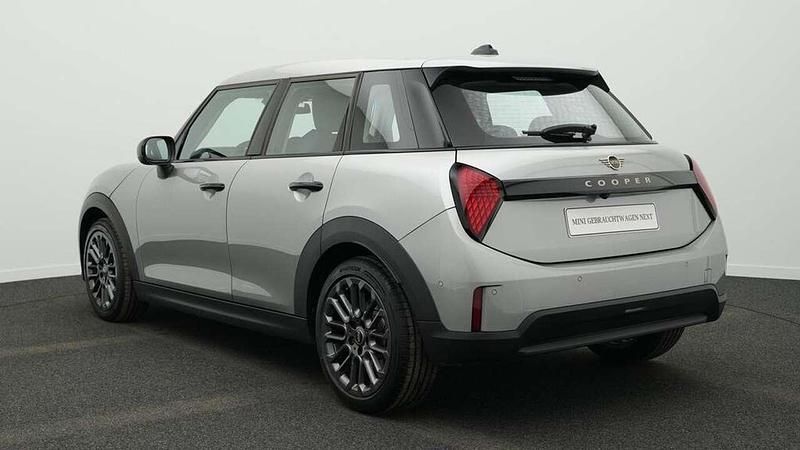 Gebraucht Mini Cooper Classic 156 PS (114 kW) 2024 Grau Kleinwagen