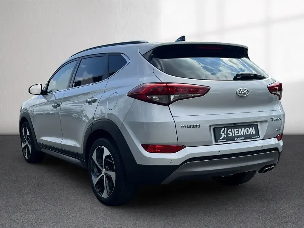 Gebraucht Hyundai Tucson Premium 185 PS (136 kW) 2016 Mic (silber SUV