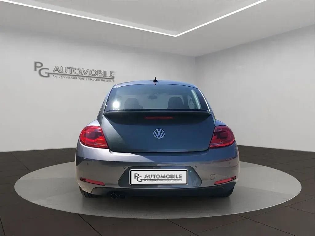 Gebraucht VW Beetle Design 160 PS (117 kW) 2013 Grau Kleinwagen