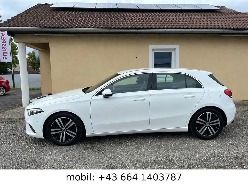 Gebraucht Mercedes A180 Progressive 116 PS (85 kW) 2022 Weiß Limousine