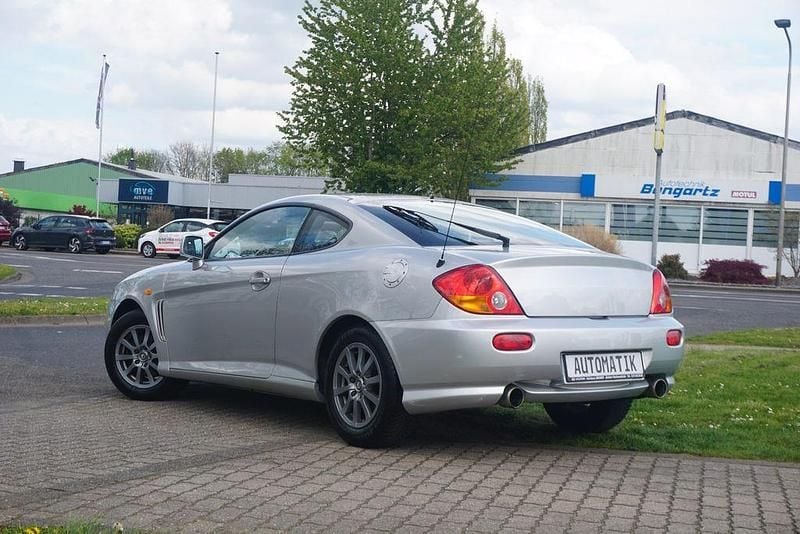Gebraucht Hyundai Coupé GLS 143 PS (105 kW) 2003 Grau (metallic) Coupé
