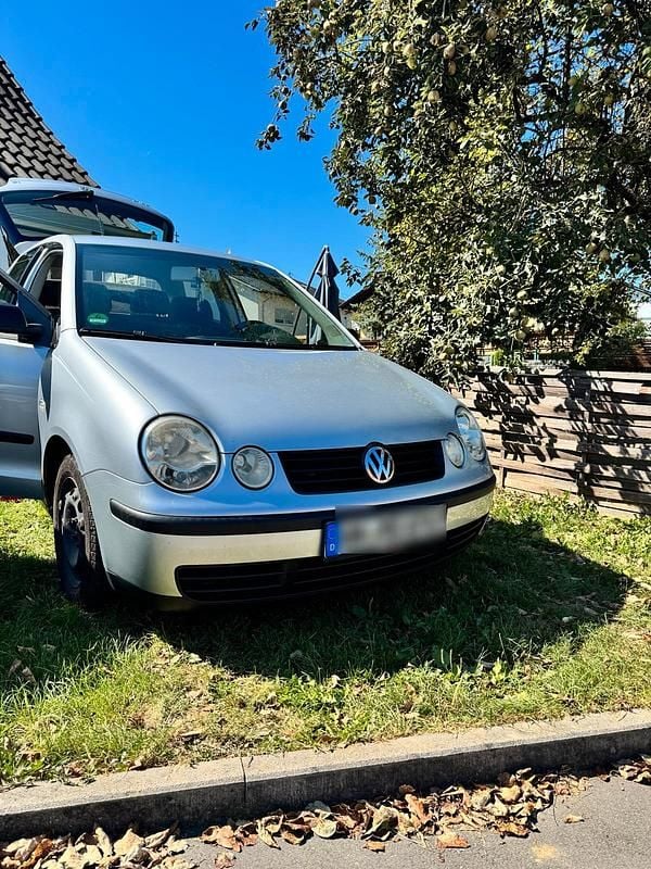 Silber Gebraucht 2004 VW Polo Kleinwagen | 490 € (Superpreis) - Bild 1/4