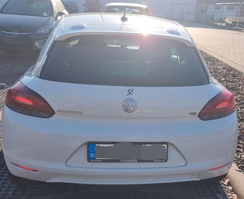 Gebraucht VW Scirocco Edition 160 PS (117 kW) 2012 Weiß Coupé